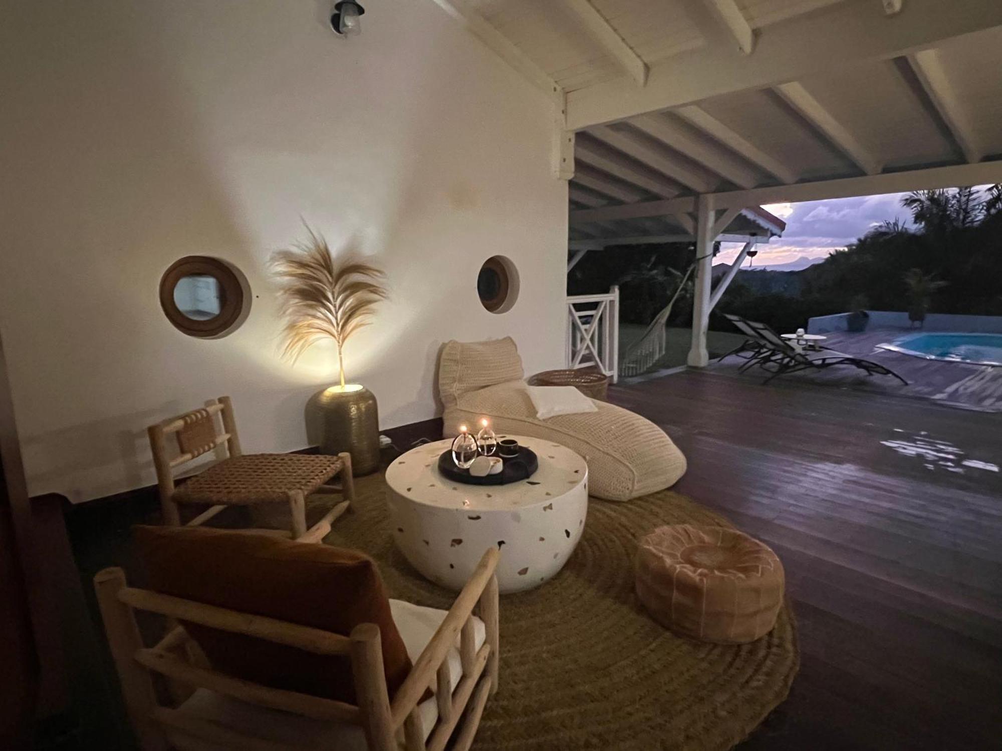 Spacieuse Villa Corossol Avec Piscine Et Jeux Exterieurs Le Gosier  Eksteriør billede